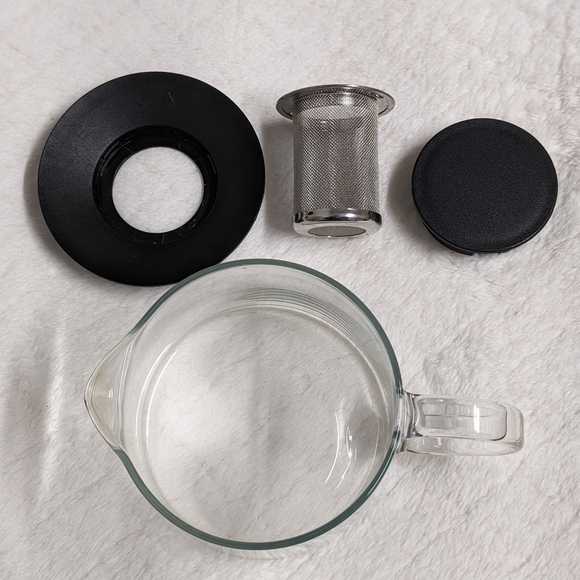 NWOB - Riklig Glass Tea Pot with Tea Infuser/ Strainer - 16oz - Picture 3 of 12